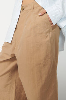 Baggy Pants - Not So Ape