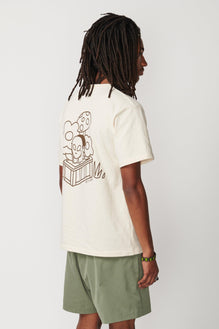 Alien in the Plant T-Shirt - Not So Ape