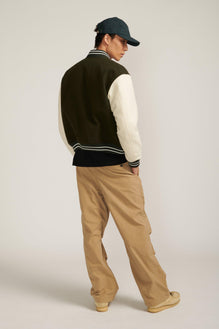 Oversized Pants - Not So Ape